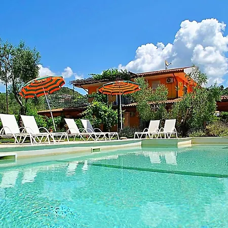 빌라 Meridiana 이트리